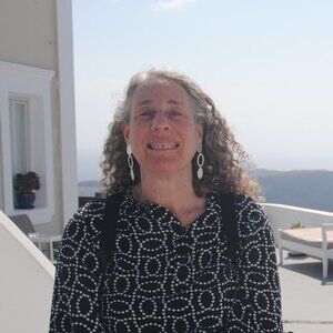 Meet your Posher, Leah
